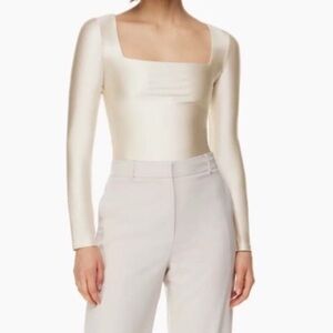 Aritzia Babaton Satinette Squareneck Longsleeve Bodysuit in Matte Pearl Small